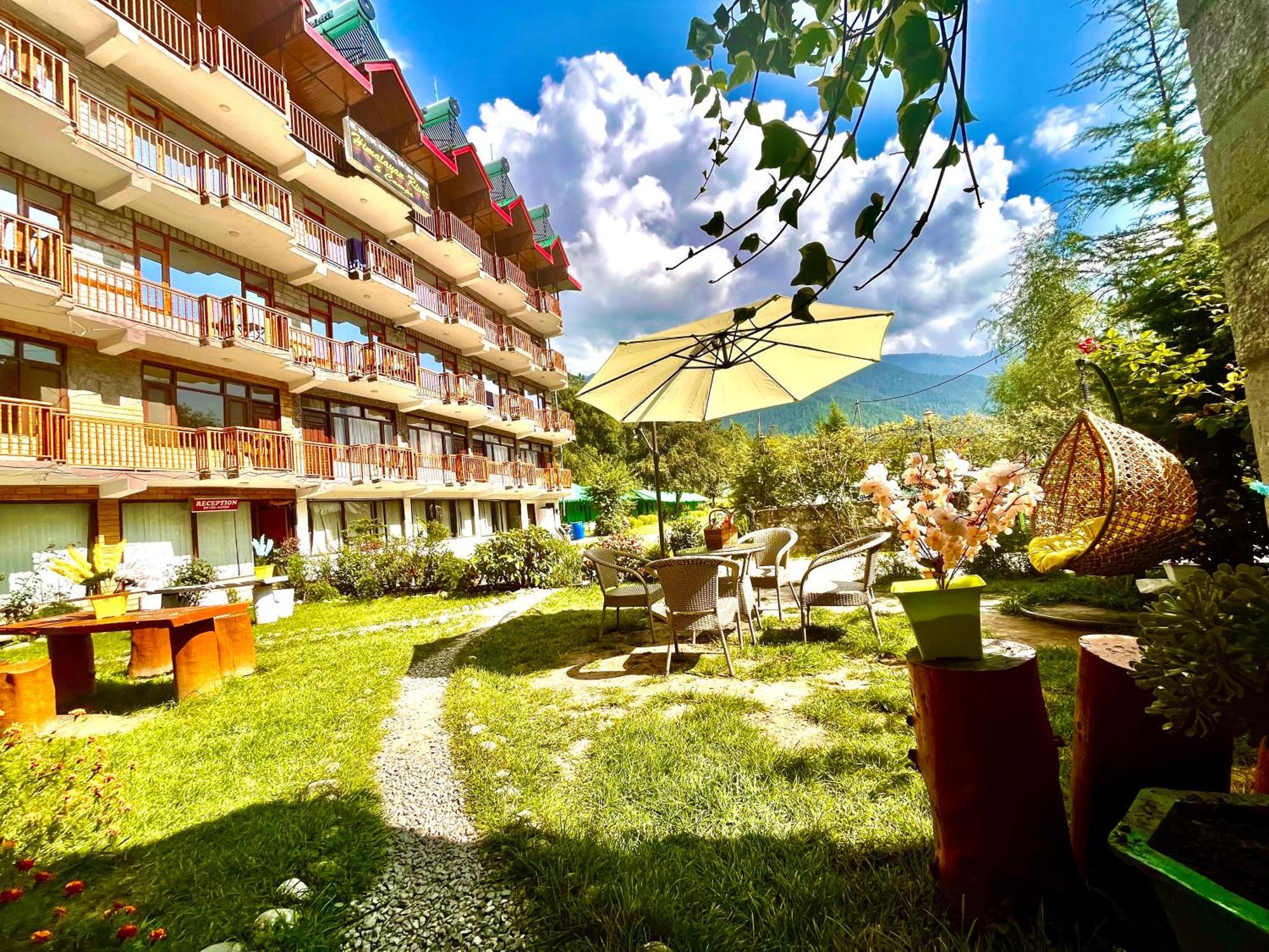 Himalayan Hill Queen Resort, Manali M98160-43400 ภายนอก รูปภาพ
